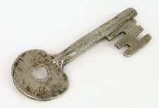 ANTIQUE POSSIBLY 18TH CENTURY COLONIAL ERA HAND MADE CUSTOM KEY JAIL CELL SAFE