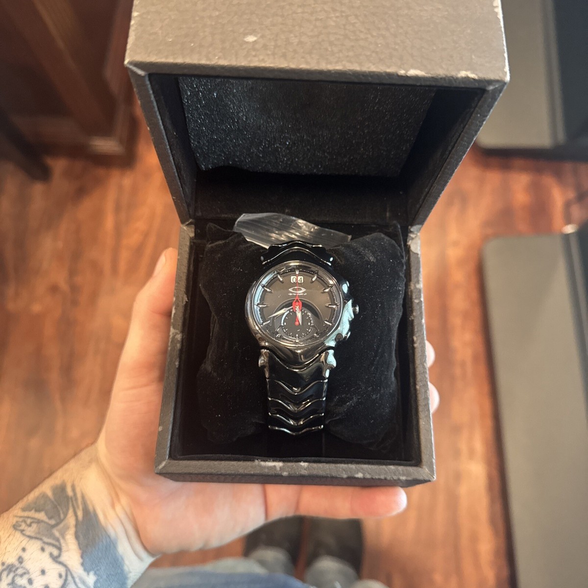 Oakley Judge 2 Chronograph Black Dial Swiss Wrist Watch 2004 Oakley Judge 2 Chronograph Black Dial Swiss Wrist Watch 2004