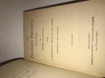 Pilgrims Progress vintage Hardcover book             T7