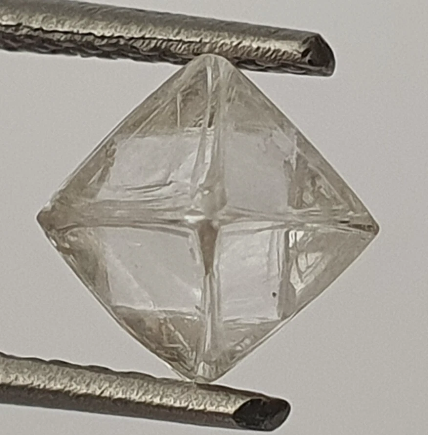 Diamante de cristal natural en bruto de 1,03 quilates - Color TLB - SI2 - VIDEO 360° -YL2522 Foto 4 de 4