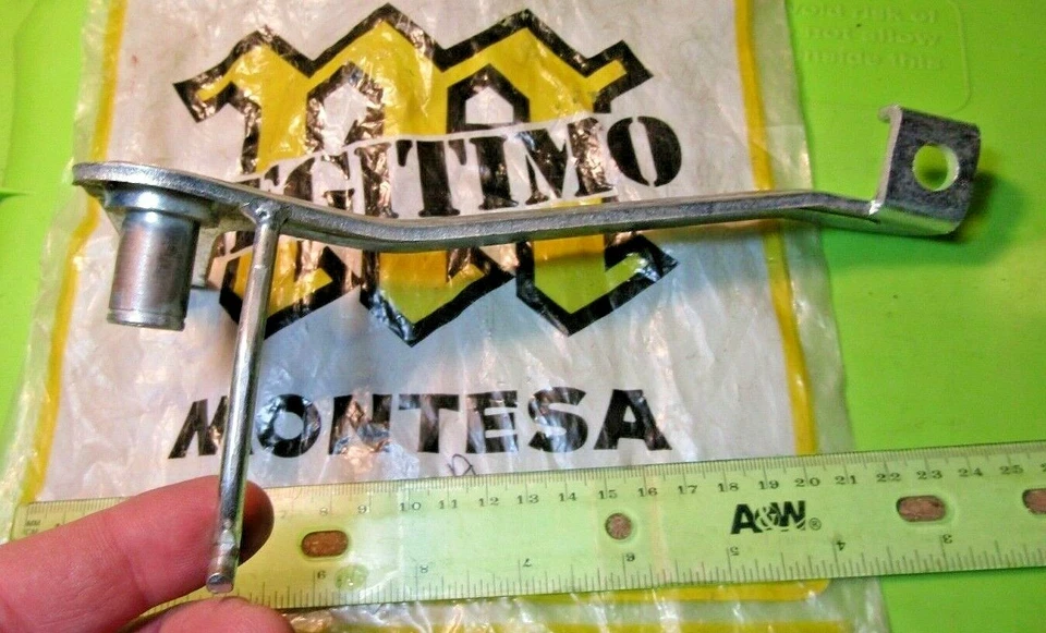 Pedal de freno Montesa 250 King Scorpion mezcla automática p/n 4455.031 T NOS 44M 1972-1976 Foto 2 de 4