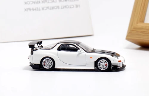 MC 1:64 White JDM RX-7 FD3S Carbon Racing Sport Model Diecast Metal Car - Picture 4 of 6