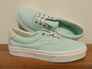 kids vans pumps