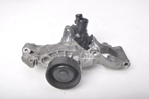 BMW 2 F46 GRAN TOURER 218d 2.0 16V 150PS Wasserpumpe Kühlmittelpumpe 8575850