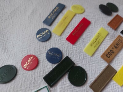 Konvolut Kartenchips, Byrrh, Casanis, Ricard
