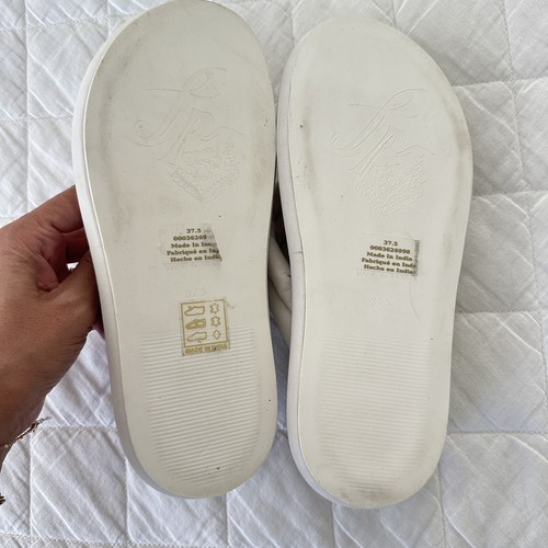 Free People Leather Flip Flops Size 7 Wonderland Sandals White Excellent Cond. - Picture 6 of 7