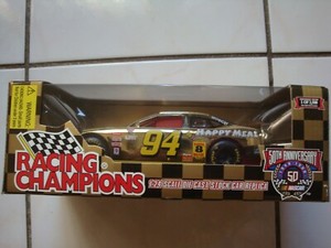 Racing Champions 1:24 Scale ** #94 MCDONALDS HAPPY MEAL ** 1 of 2500 GOLD CHASE 