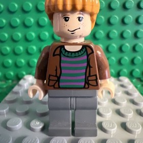 Lego Ron Weasley 4758 10132 Prisoner of Azkaban Harry Potter Minifigure NICE