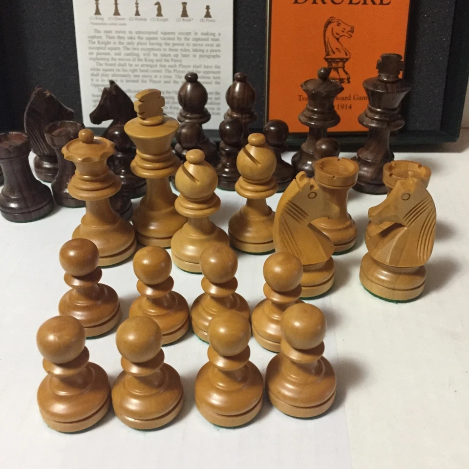 #D9 Rare Vtg Drueke Chess set with Board- Mint! Christmas Gift🎁 - Image 4 of 4