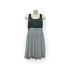 Charming Charlie Women's Black Zig Zag Sleeveless Side Zip Racerback Dress SZ M