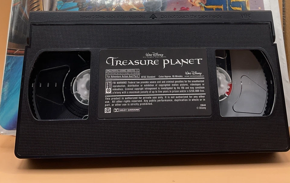 Treasure Planet VHS 2003 Disney Clamshell **Buy 2 Get 1 Free** - Image 3 of 4
