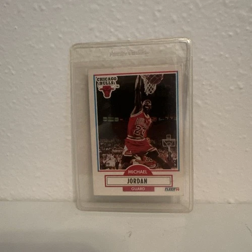 1990-91 Fleer - Michael Jordan #26 Black Line Above Biographical Information