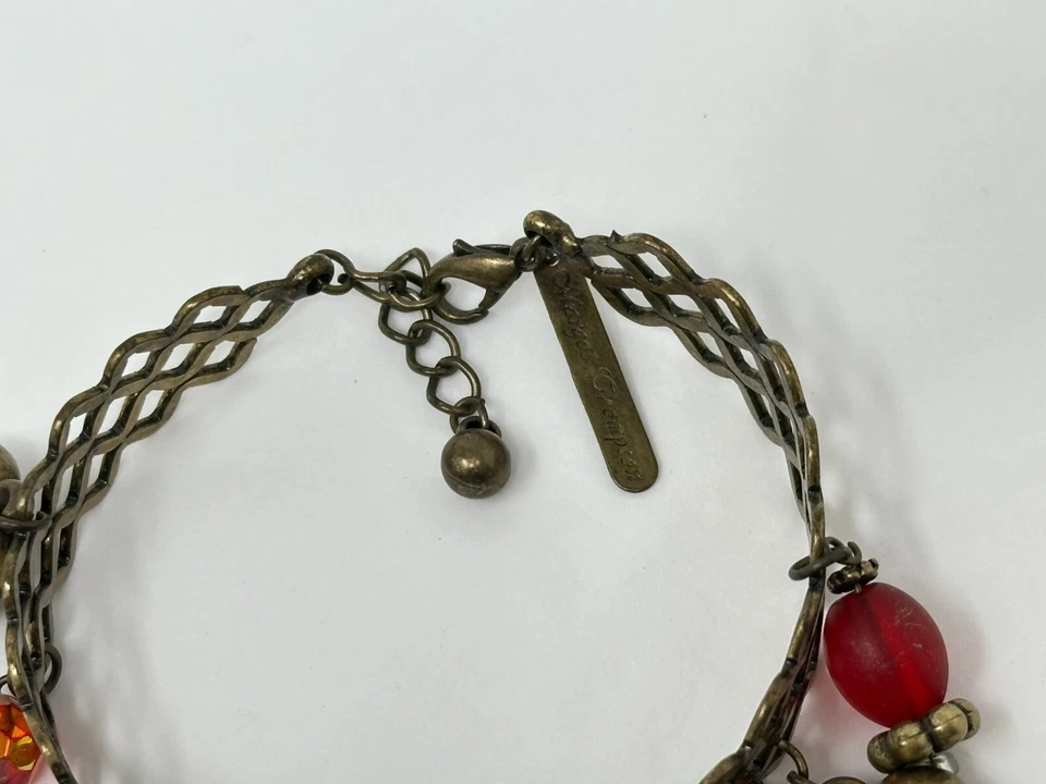 Pulsera Margot Thompson Latón Corazón Rojo Cerradura Llave Temática Amor Dije Foto 3 de 4