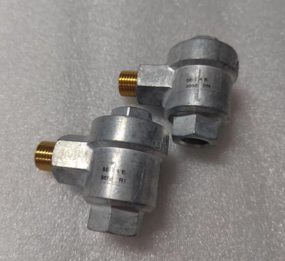 2PCS NEW Quick exhaust valve 9686 SE-1/4-B FESTO