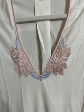 Vintage NATORI classics nightgown size M  White W/ Pastel Pink  Purple Accents