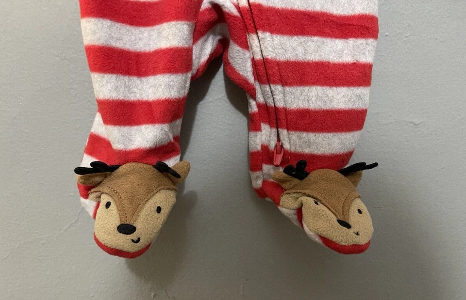 Lindo Footie de Reno Just One You Unisex Bebé Navidad Polar 1 Pieza Rojo Nuevo en Caja 3M Foto 4 de 4