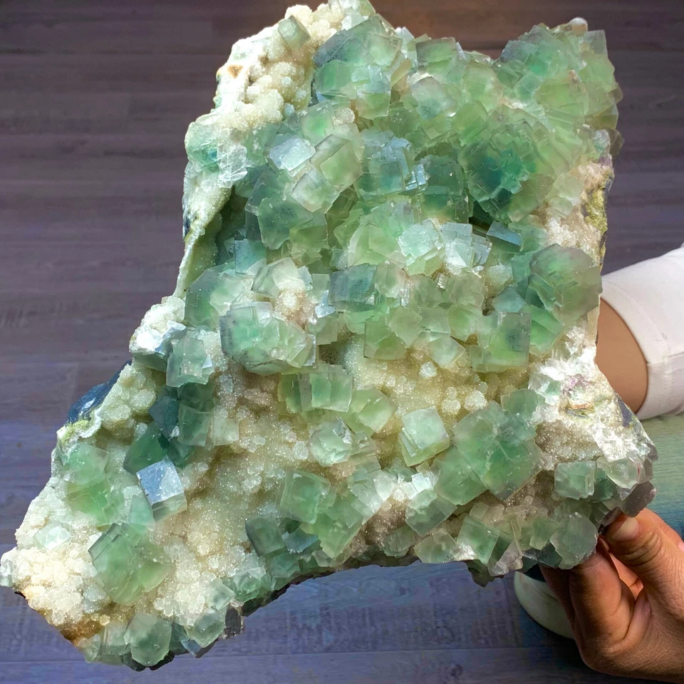 13,93 Pfund natürliche seltene transparente grüne kubische Fluorit Kristall Probe