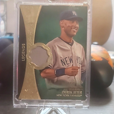 2019 Topps Tier One Derek Jeter Legends Relic #T1LR-DJ Yankees 102/199