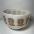 Vintage FEDERAL GLASS White Casserole Bowl Dish (Brown Sunflower) 1.5qt 1960's