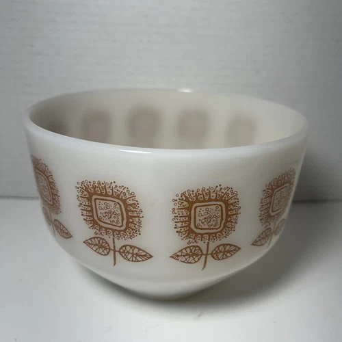 Vintage FEDERAL GLASS White Casserole Bowl Dish (Brown Sunflower) 1.5qt 1960's