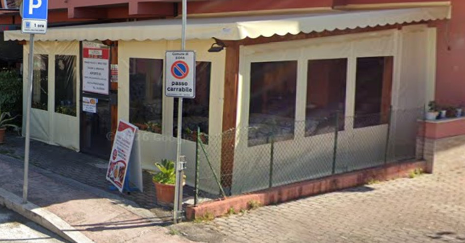 Gazebo-Dehor Professionale 6,5×6 m in Legno Lamellare Completo con Tende e Porta