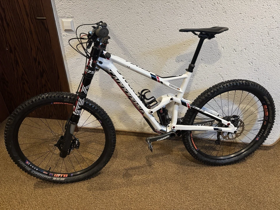 Cannondale Jekyll Carbon 2, Größe M - Bild 2 von 4