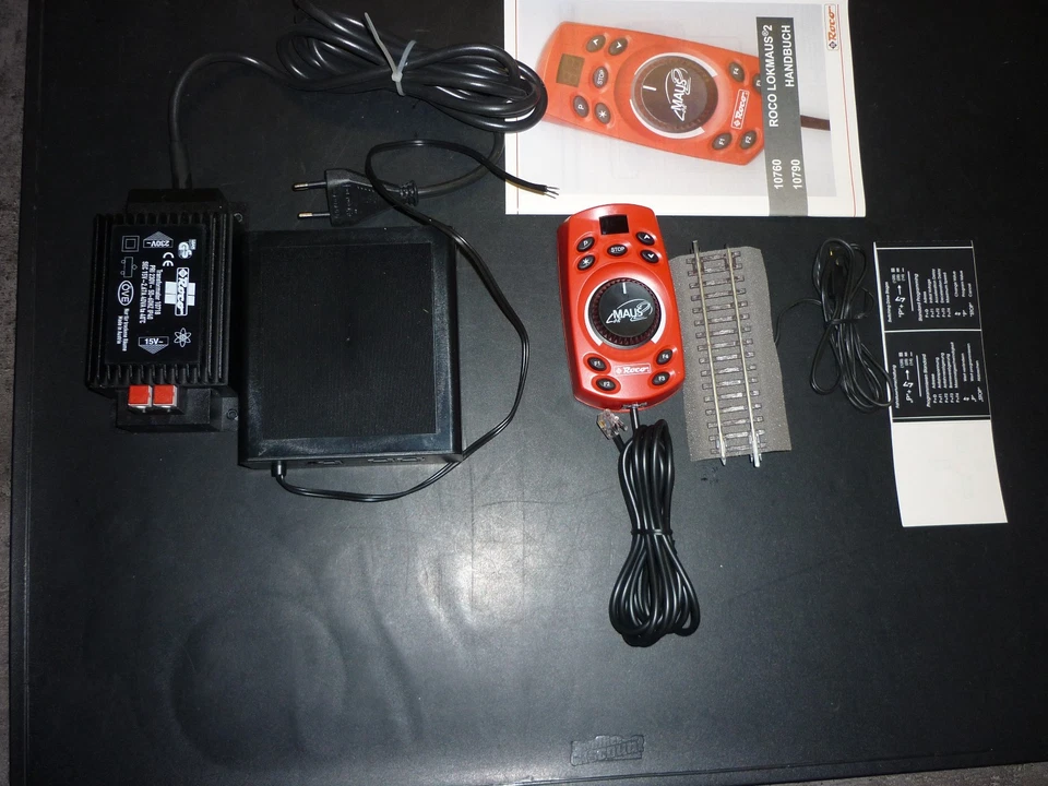 Roco Lokmaus 2  + Digitalverstärker  + Trafo  + Anschlußkabel + Anschlußgleis