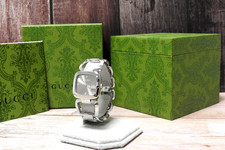 Gucci G-Chrono 125.4 Ladies Stone Set Silver Dial Watch With Green Box (N.Mint)