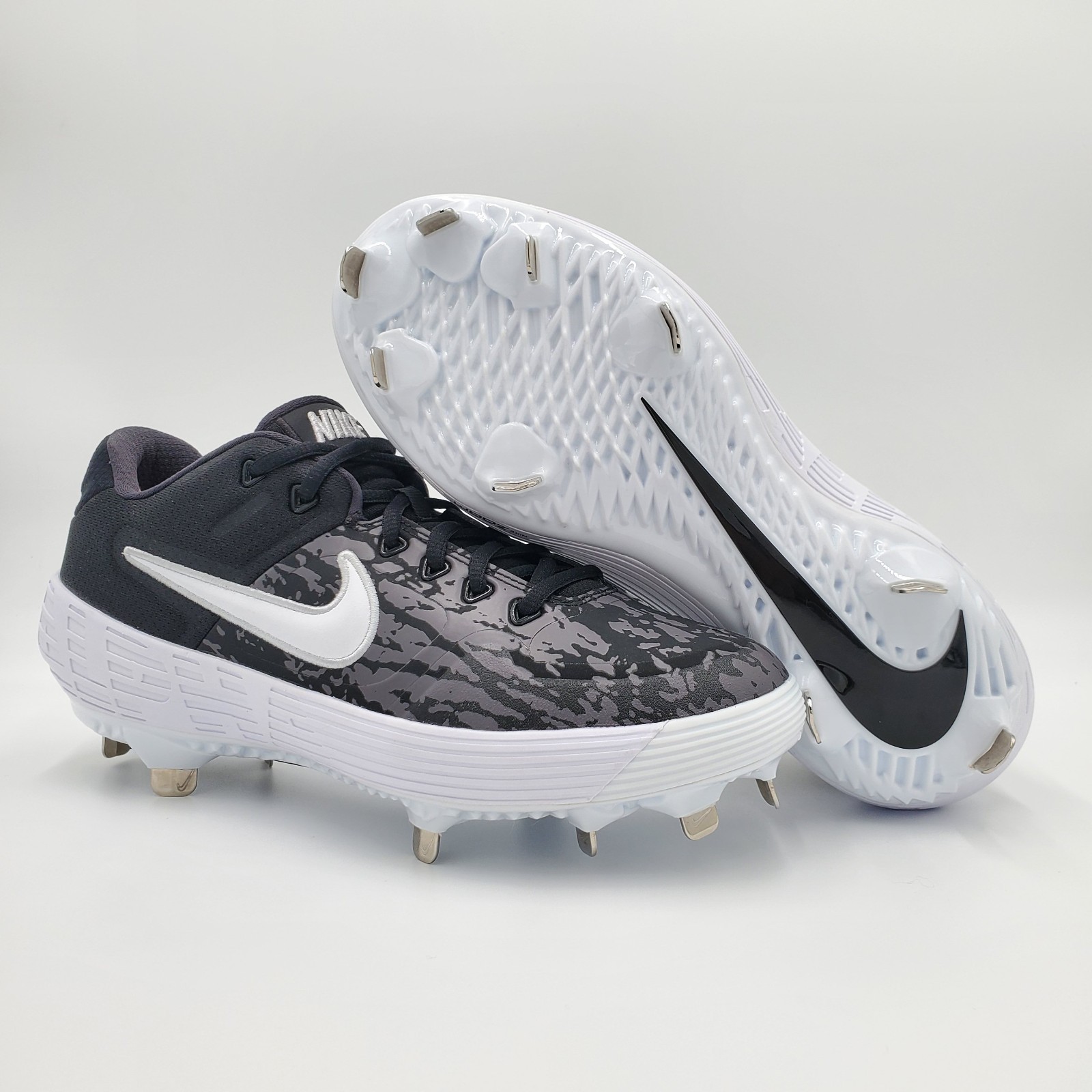 Nike Alpha Huarache Elite 2 Women's Softball Cleat AJ7732-001 Size 9.5 NEW