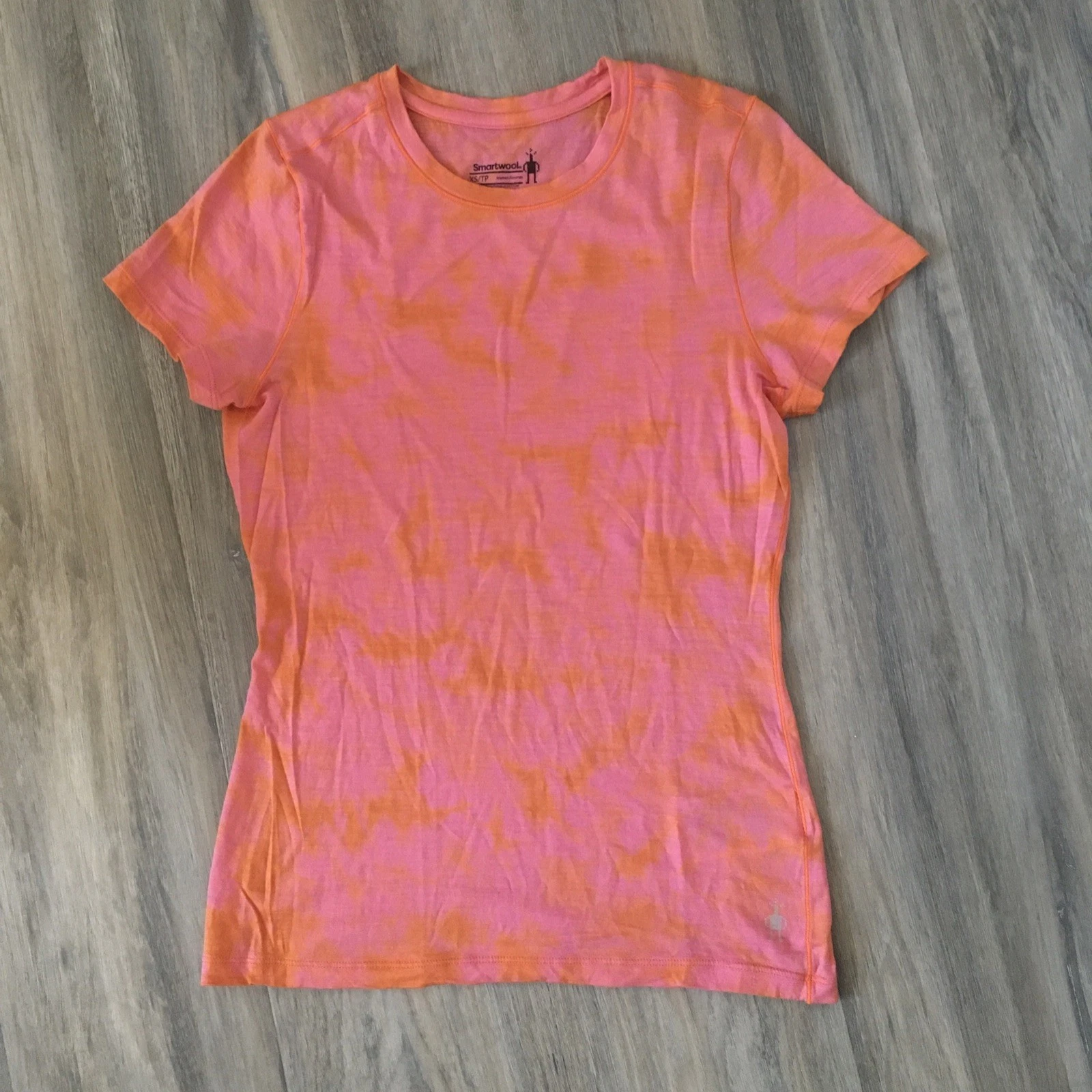 Smartwool Women's Short Sleeve Tee Merino Wool Baselayer Top XS Pink Orange 150
Opens in a new windo