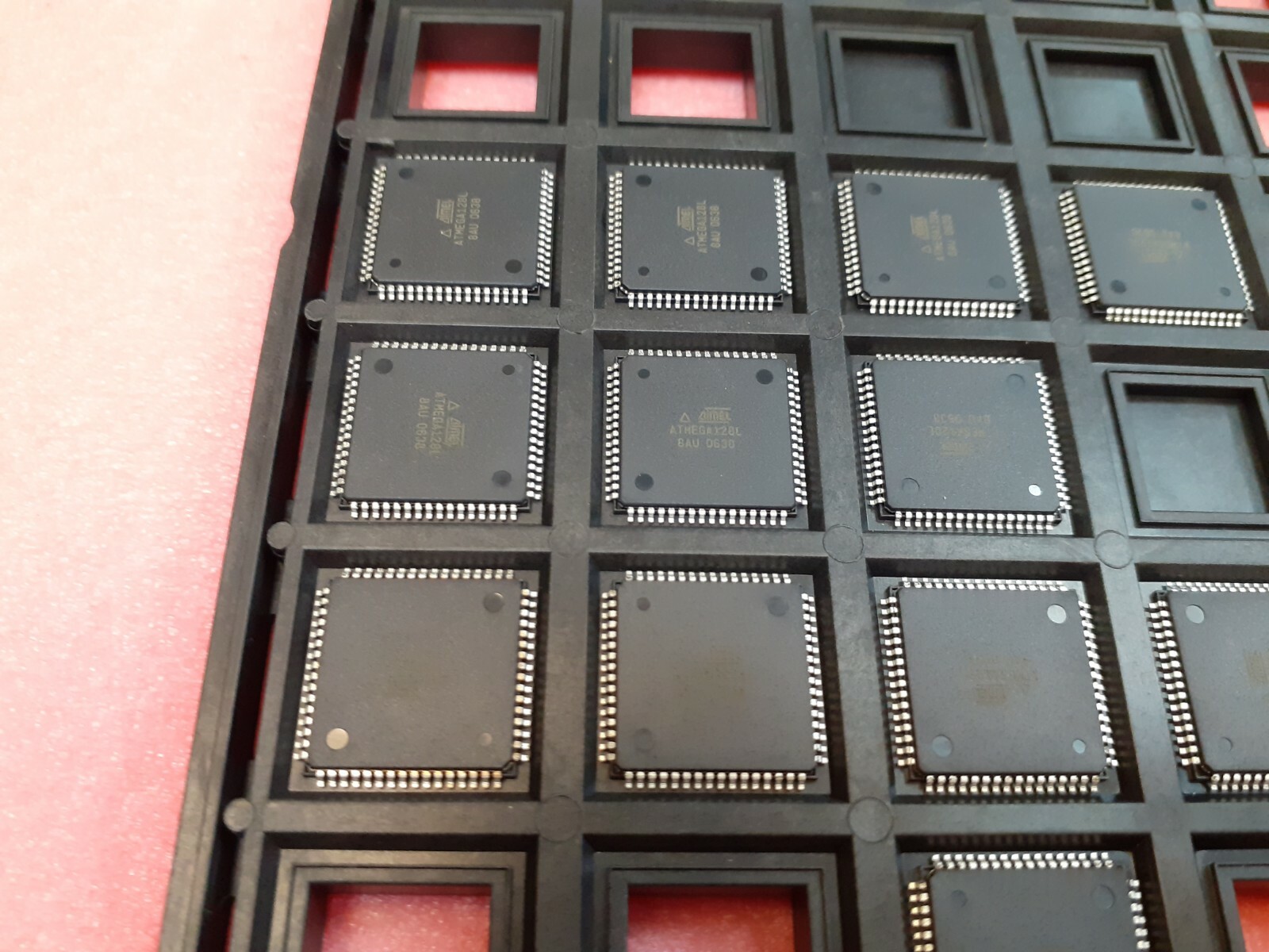 Lote X 4 ATMEGA128L-8AU Mcu 8-bit Avr Risc 128KB Flash 3.3V/5V 64-Pin ...