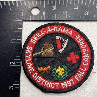 1997 SKILL-A-RAMA SKYLINE DISTRICT FALL CAMPOREE Boy Scouts Patch 29R8