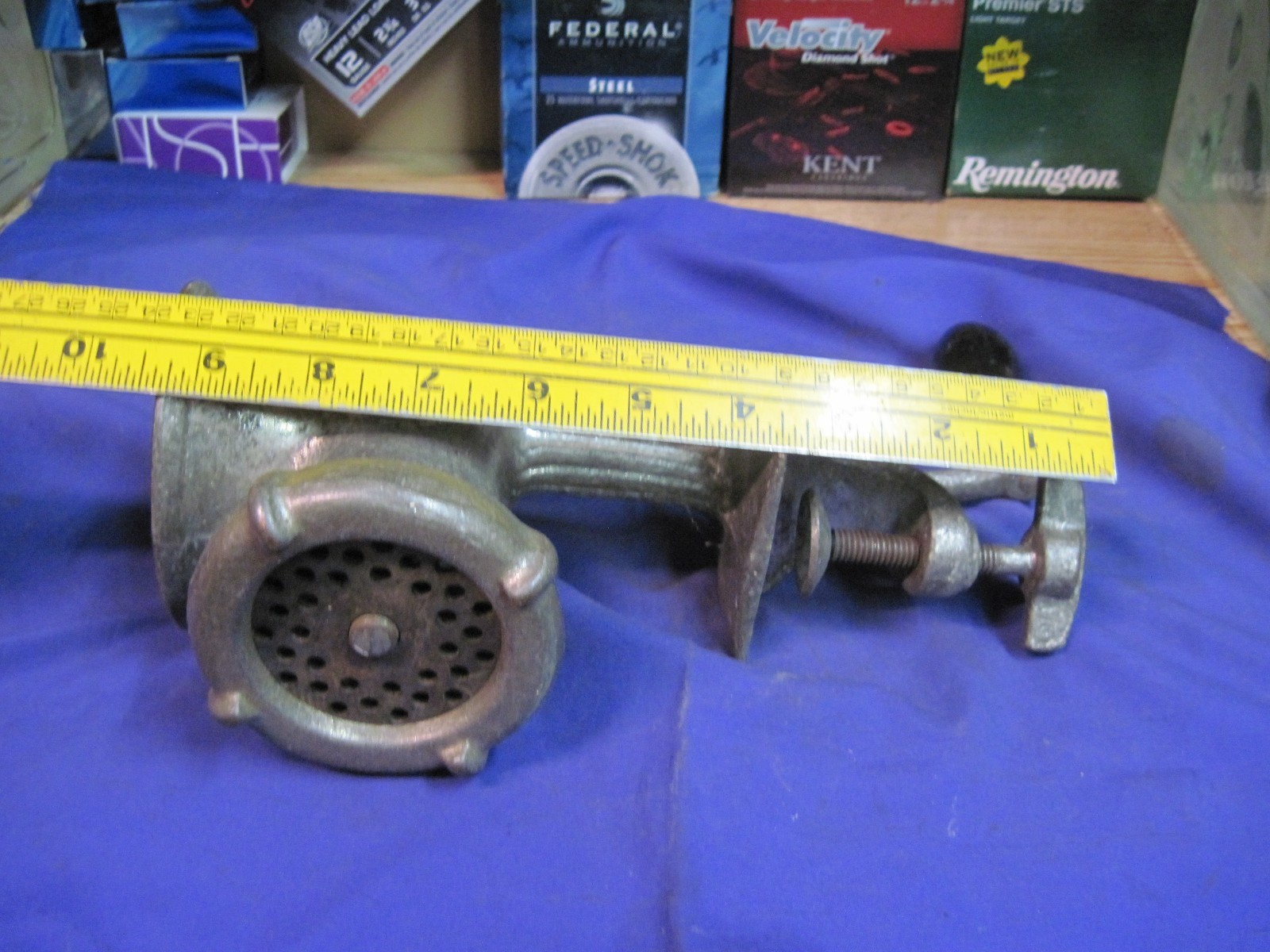 GRISWOLD № 2 MEAT & FOOD CHOPPERGRINDERCAST IRON IRIE PA VINTAGE