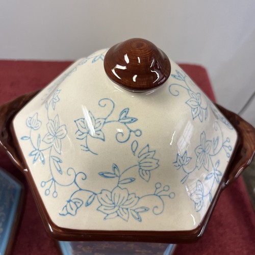 Temptations Floral Lace Blue 1.8qt & 0.9qt Canister Set Cookie Jar - Picture 10 of 20