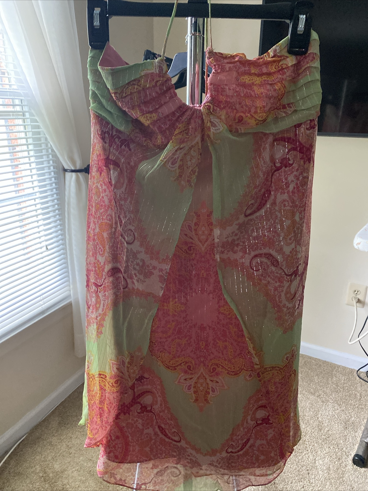 Picture 1 of 6