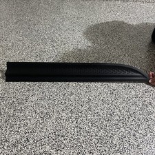 2015-2019 PORSCHE MACAN DOOR MOLDING FRONT RIGHT SIDE FACTORY OEM