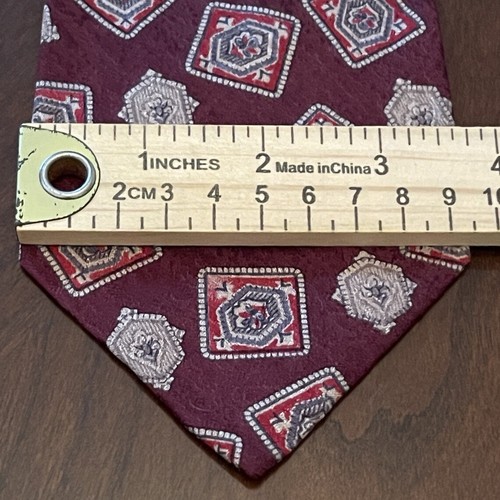Vintage Valentino Cravatte Burgundy 100% Silk Men’s Neck Tie Made In Italy - Picture 4 of 9