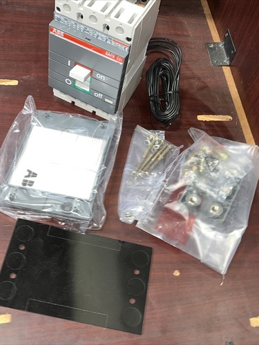 S3L 160A SACE S3 Molded Case Circuit Breaker 690VDC S3L160 Isomax 4P T/M IEC - Picture 8 of 8