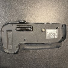 Genuine OEM Nikon MB-D12 Battery Grip