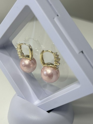 Elegant Pink Pearl Dangle Dangle Earrings With Sparkling Zirconia Crystals - Picture 6 of 6