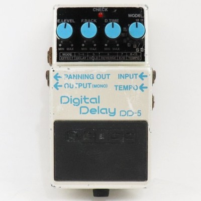 Boss DD-5 Digital Delay Gitarre Effektpedal gebraucht Roststreifen fehlen