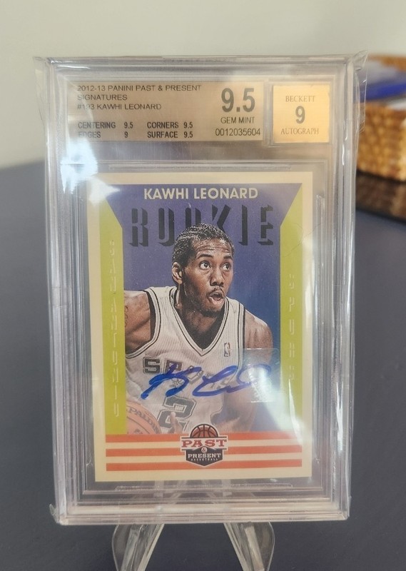 2012-13 Past & Present Kawhi Leonard Rookie Signatures Auto RC BGS 9.5/9 
