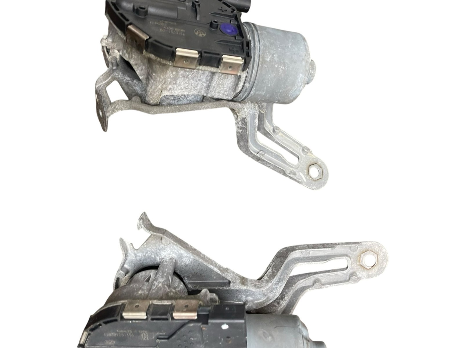 2014-2017 BMW I8 FRONT LEFT & RIGHT WINDSHIELD WIPER MOTOR SET (2) 1137328867
