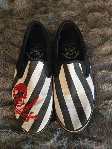 Duane Peters rare vintage Draven Alcatraz punk rock slip ons shoes 7.5/womens 9
