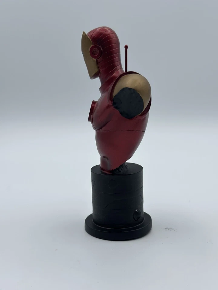 Bowen Designs 漫威白银时代钢铁侠迷你胸围 1999 #3044/4000 - 复仇者联盟 — 第 3/4 张图片