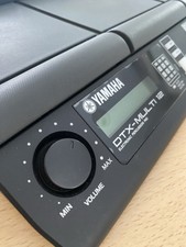 Yamaha DTH Multi 12 Digitales Percussion-Pad 