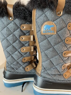 Sorel Boots Torino Felt Quilted Boots NL2113-242 Sz 10 EUC Sorel Boots Torino Felt Quilted Boots NL2113-242 Sz 10 EUC