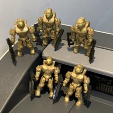 5 Mega Construx Bloks Halo 20th Anniversary GYG61 Gold Master Chief Figure #1