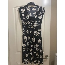Chaps women's black floral print dress size medium