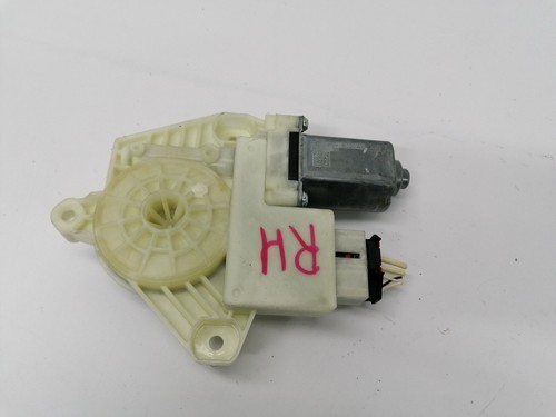 VW Golf 7 5G  Fensterhebermotor  hinten rechts  5Q4959812A    (00)